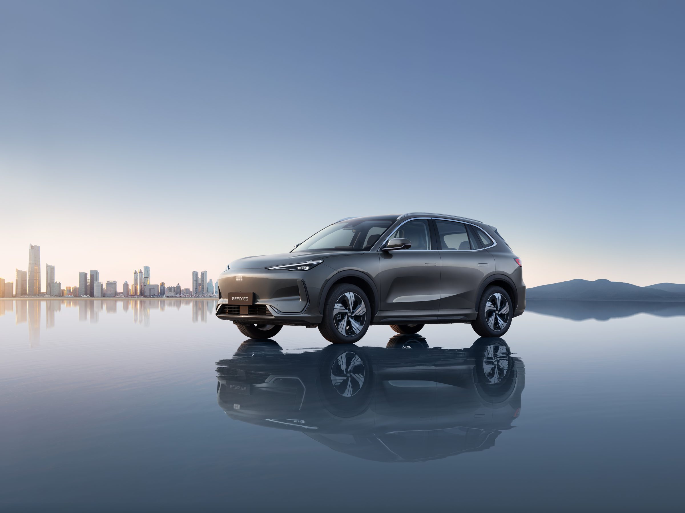 Geely E5
